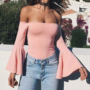 Off the shoulders - Haut sans bretelle